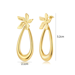 Oorstekers bloem druppel goud