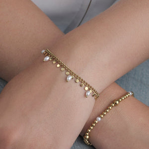 Armband parel muntjes goud