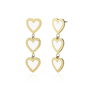 Oorbellen hangende hartjes wit