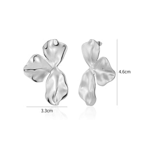 Oorstekers fancy leaf zilver