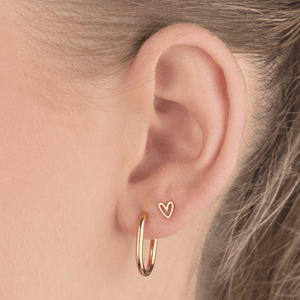 Oorstekers open hart goud